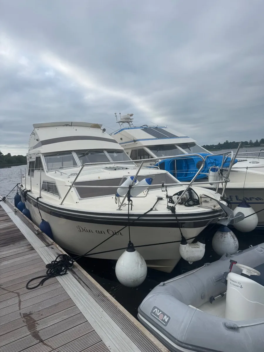 32ft fairline sedan - Image 1