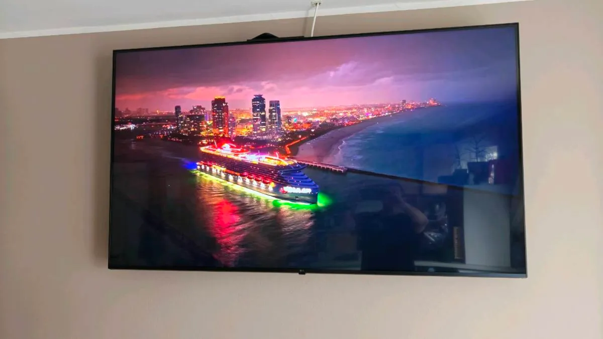 LG 65UL3J-E 65” 4K UHD - Image 1