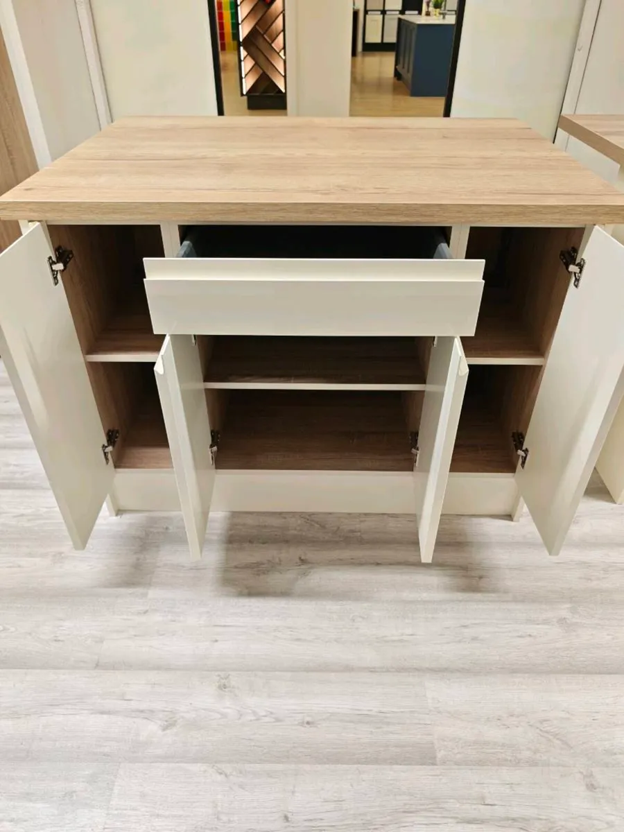Brand news kitchen islands - Image 2