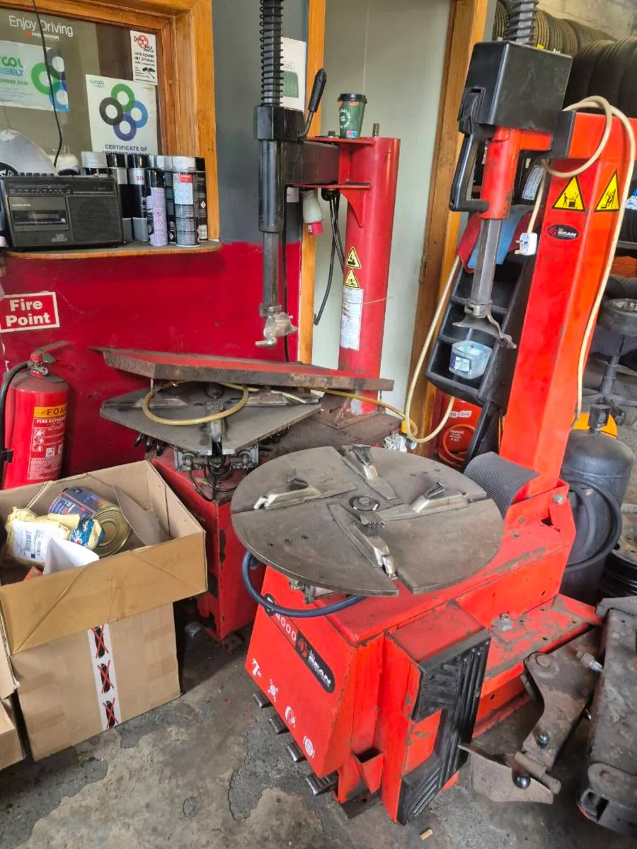 Tyre changing machines - Image 2
