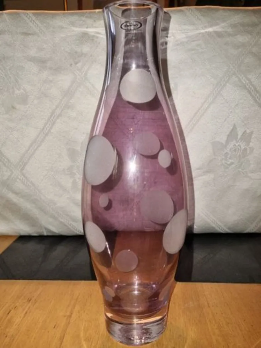 Dema Design Vase - Image 1
