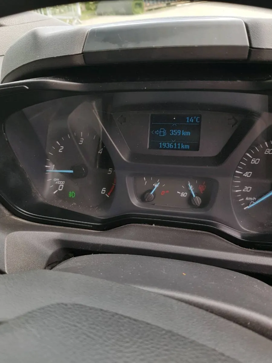 162 Ford transit custom 2.2 - Image 3