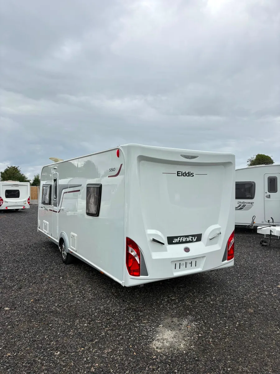 Elddis Affinity 4 Berth Rear Island Bed Caravan - Image 4