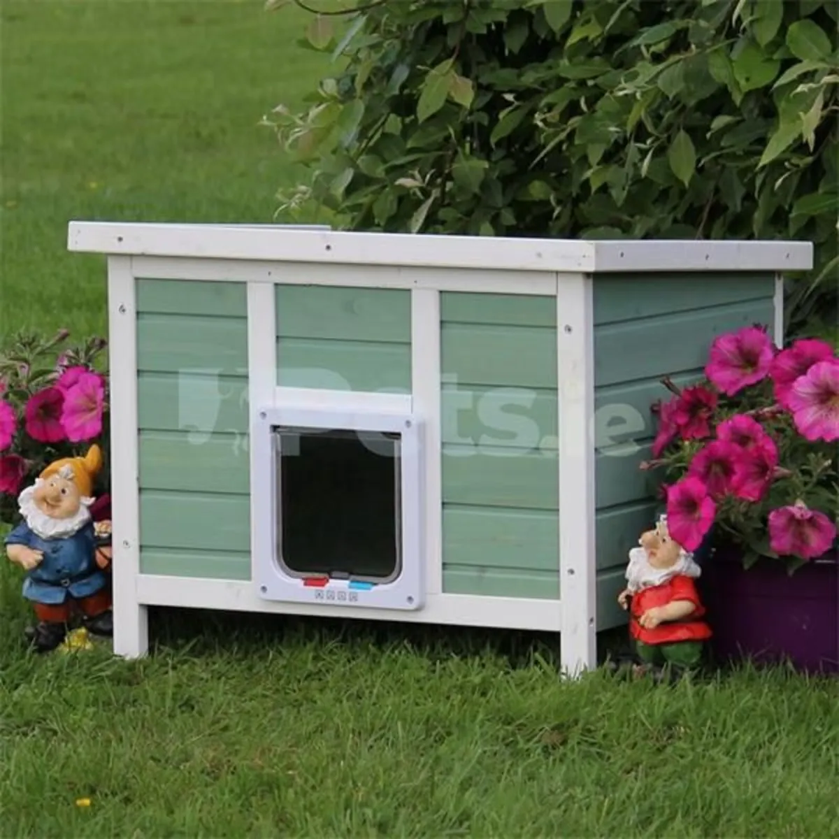 Cat House Kennel - Image 1