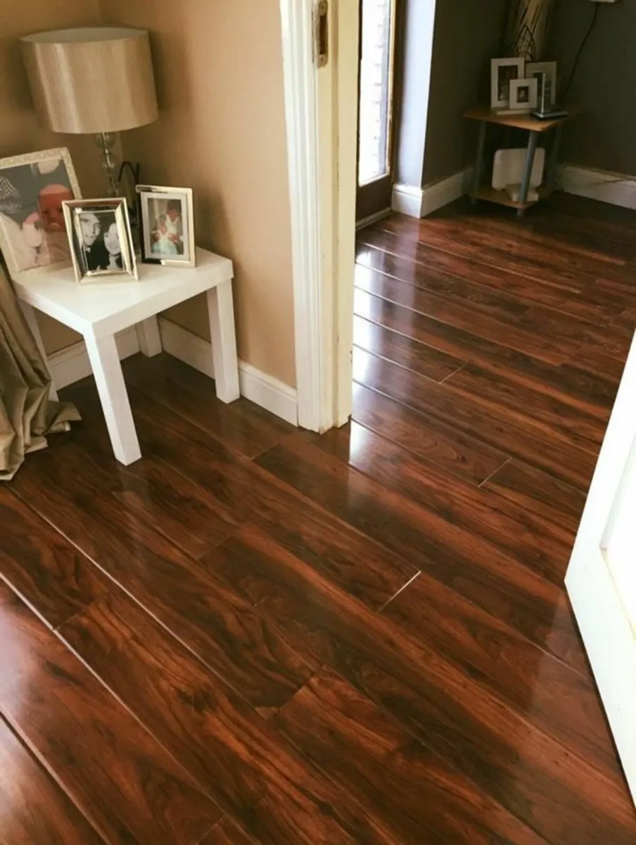 New high gloss laminate flooring