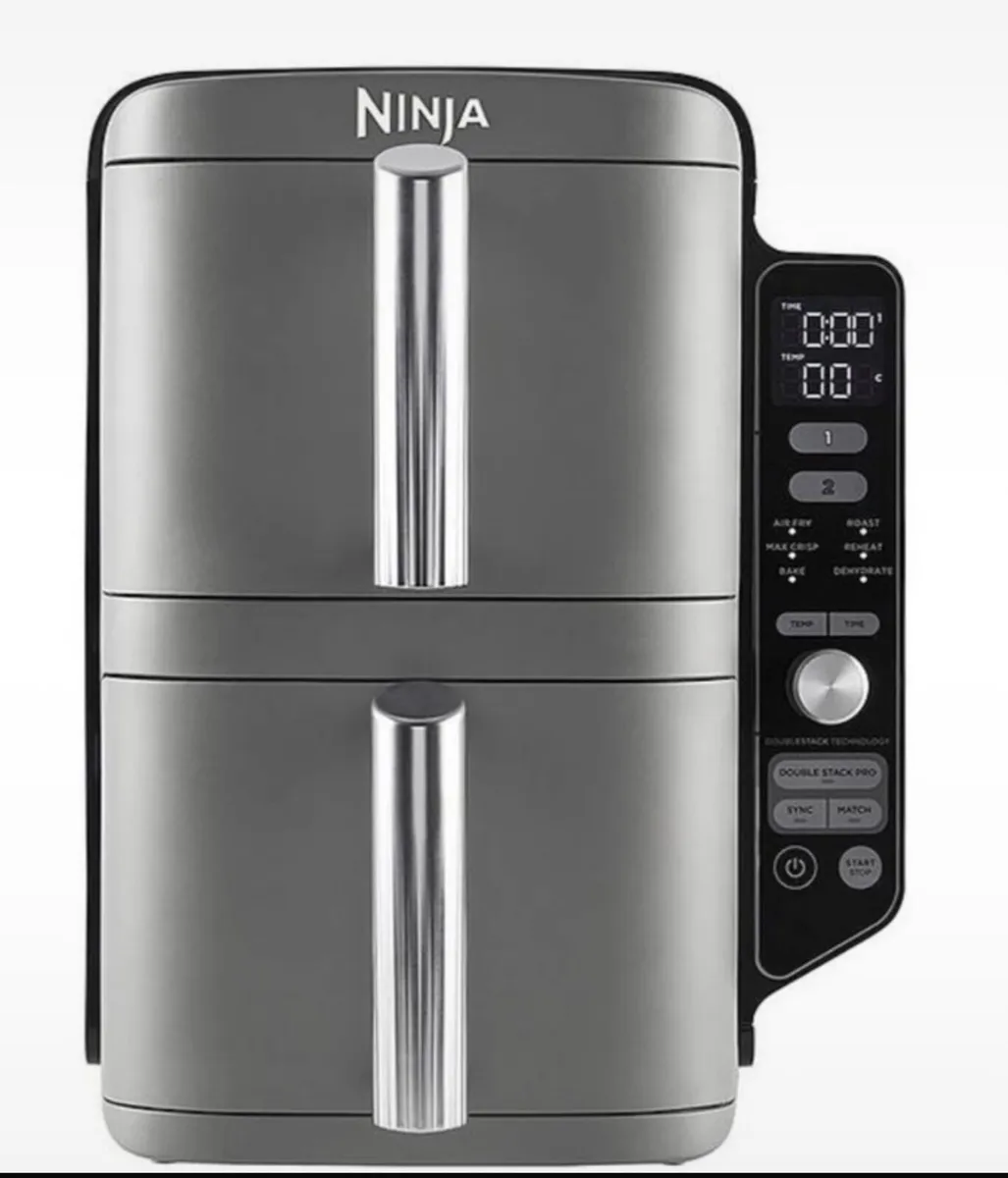 Air fryer - Image 1