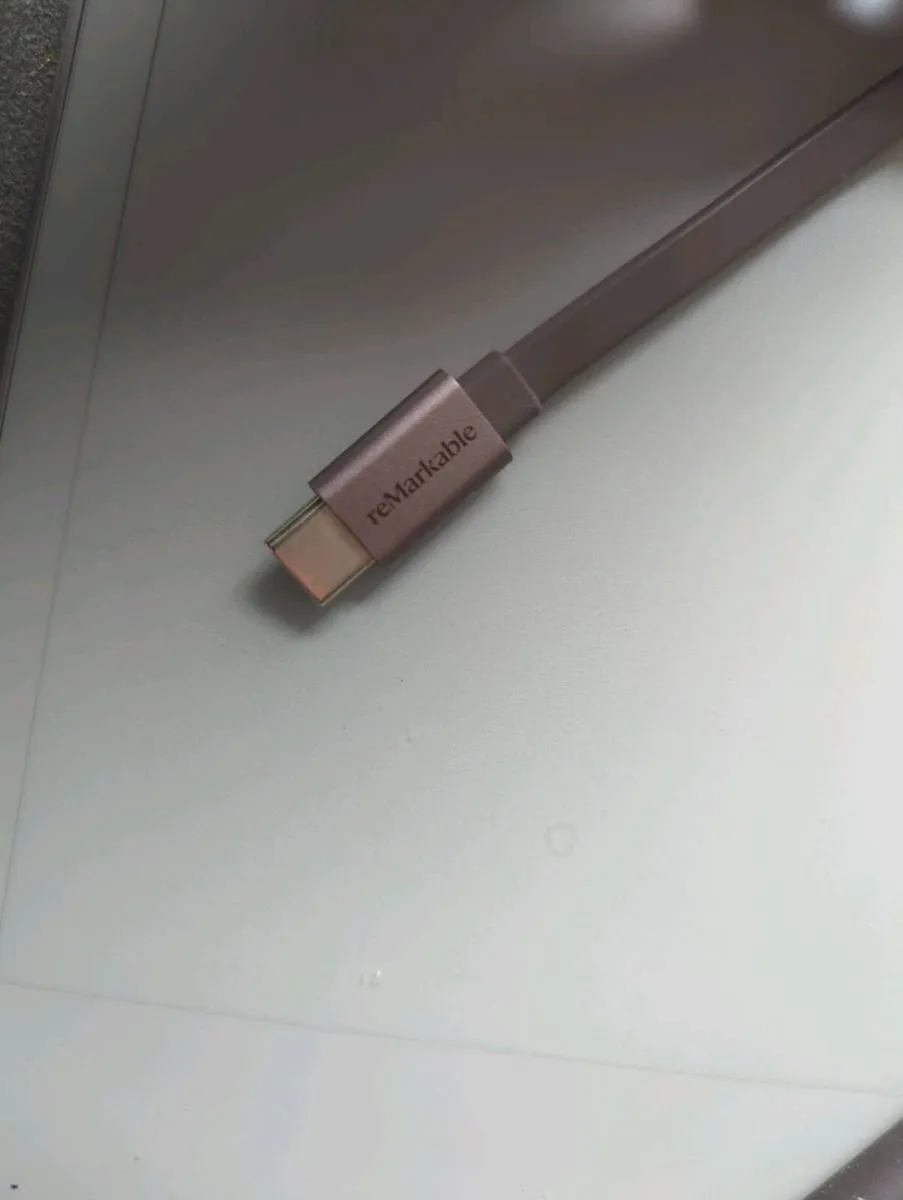 reMarkable Paper Pro (Color Display) + Pen + Folio - Image 2