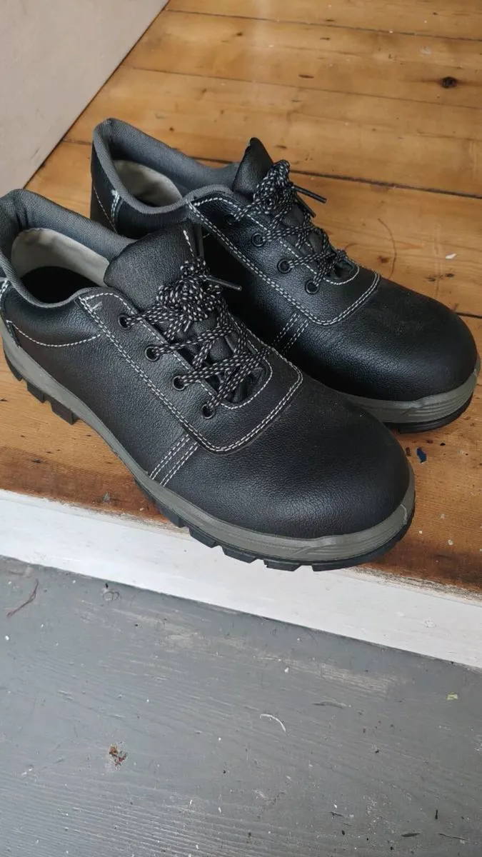 Men safty shoes - Image 1