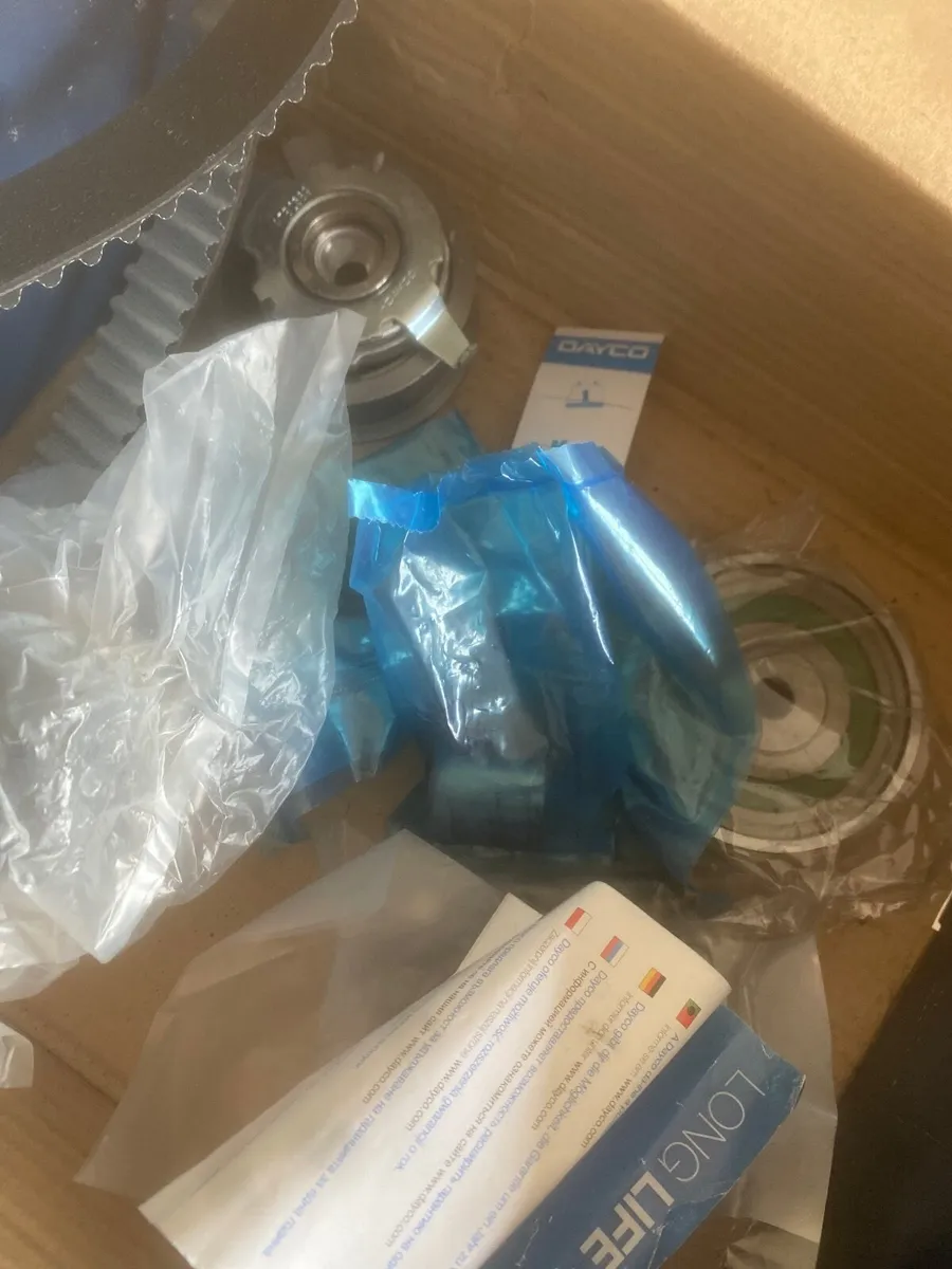 DAYCO timing belt kit with water pump - Image 3