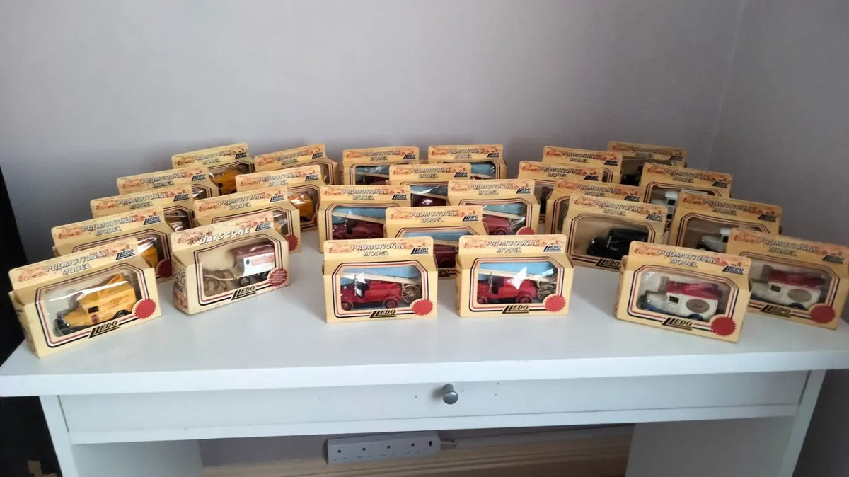 collectable toy cars