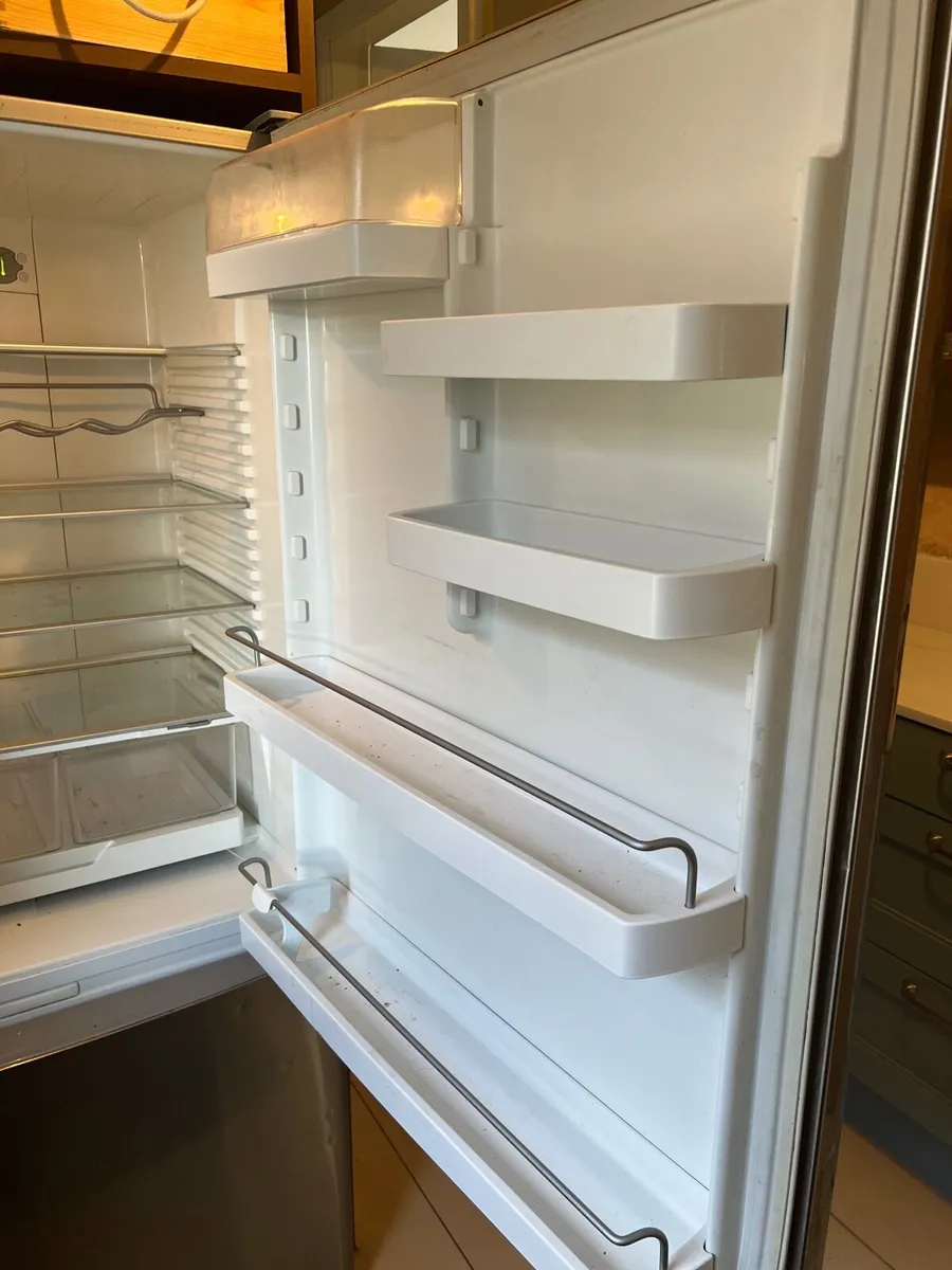 Fridge freezer - Image 3