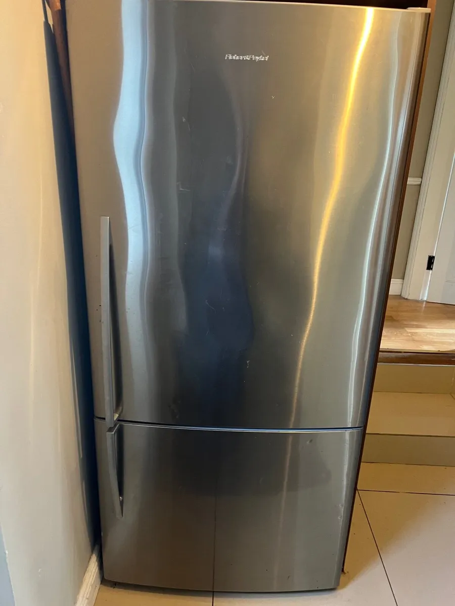 Fridge freezer - Image 1