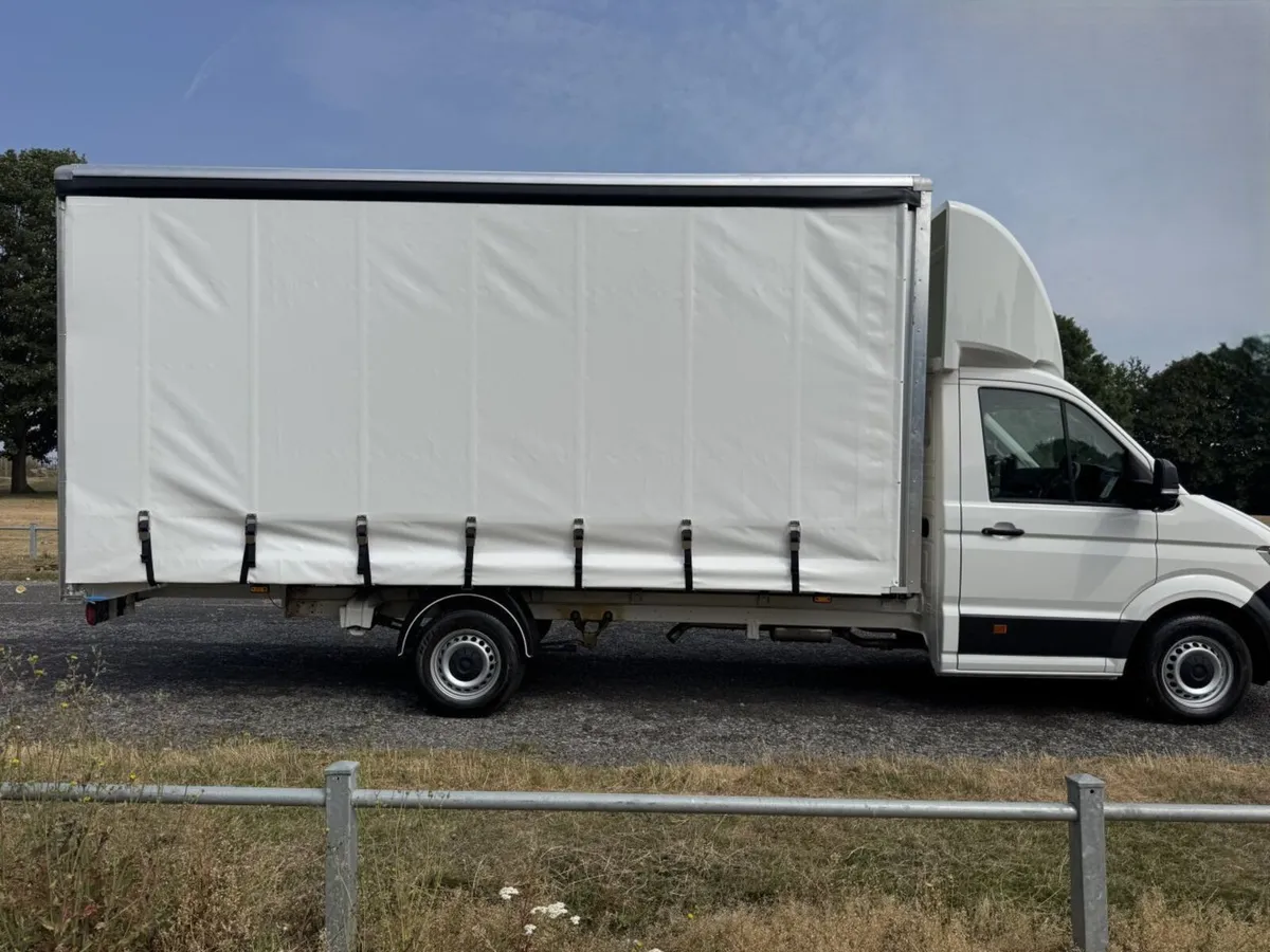 2022 Volkswagen Crafter CurtainSider Van - Image 1