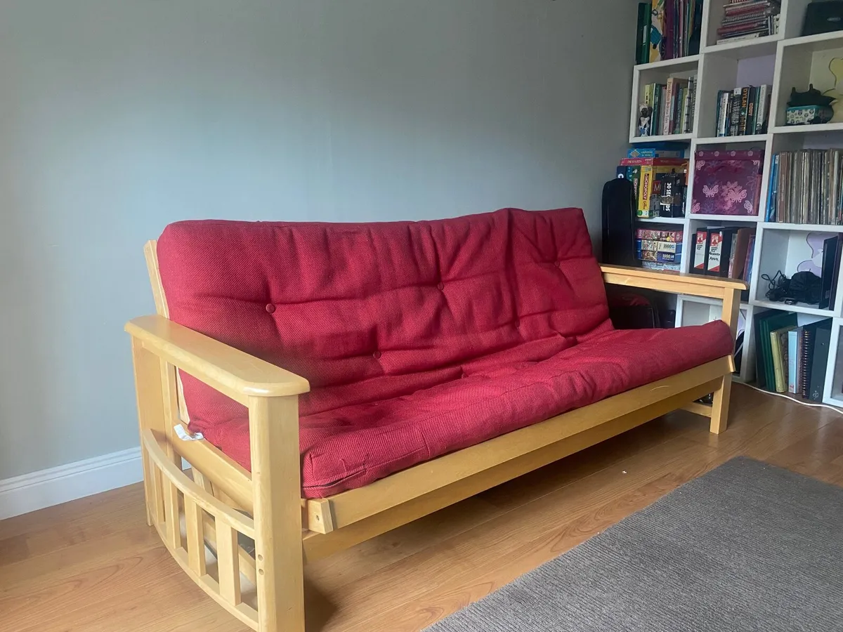 Futon - Image 1