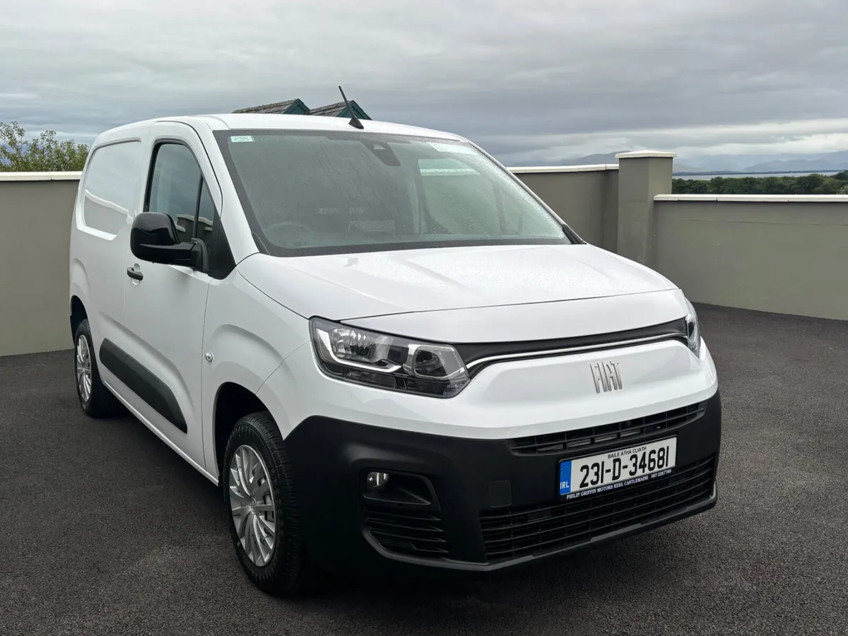 Fiat Doblo 2023 - Image 4