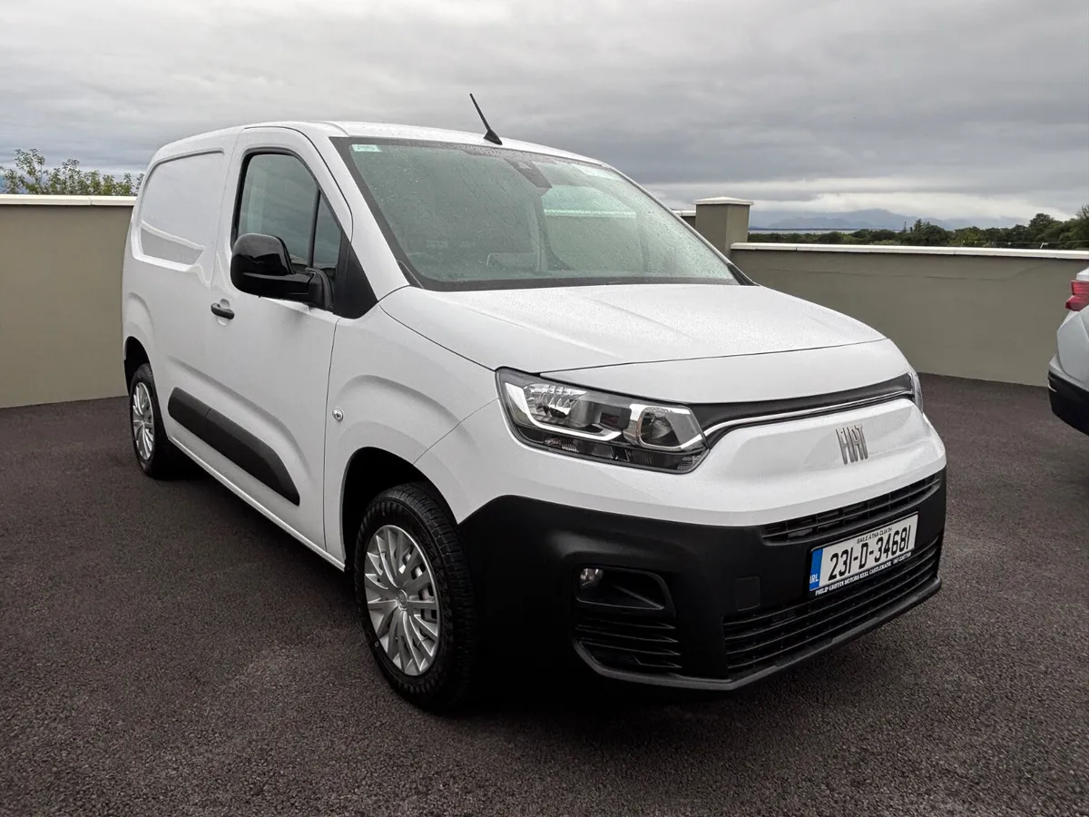 Fiat Doblo 2023 - Image 2