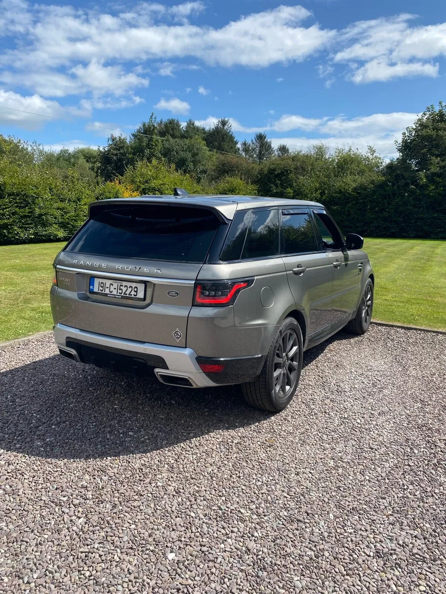 Range Rover Sport 3.0 Diesel HSE - Image 3