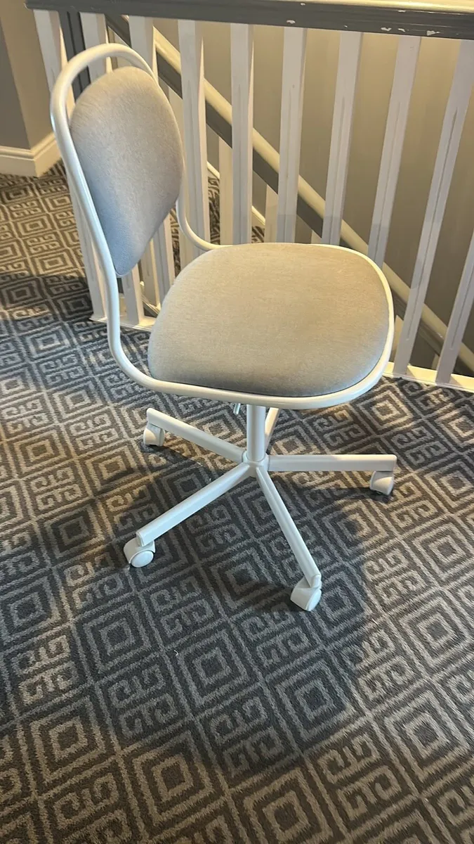 Desk Chair - Image 1