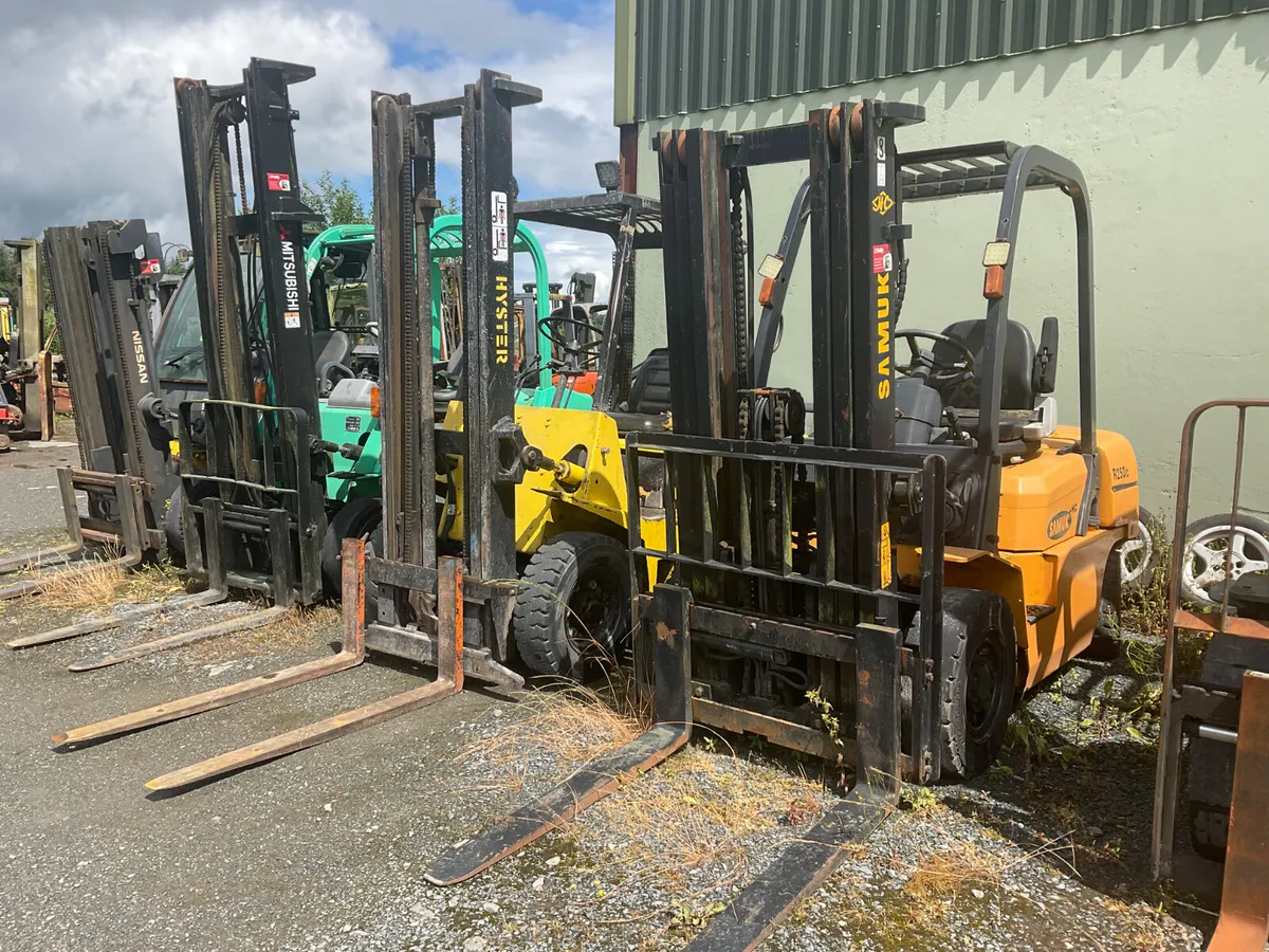 FORKLIFT - Image 3