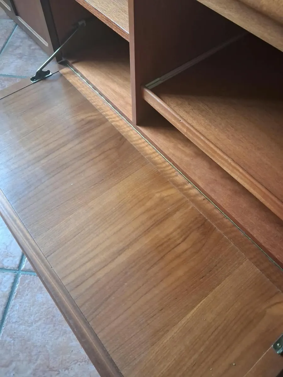 Vintage Nathan Teak Wall Unit / Mid-Century modern - Image 3