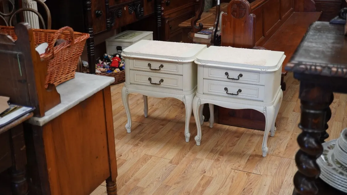 Pair of Vintage French Bedside Cabinets - Image 1