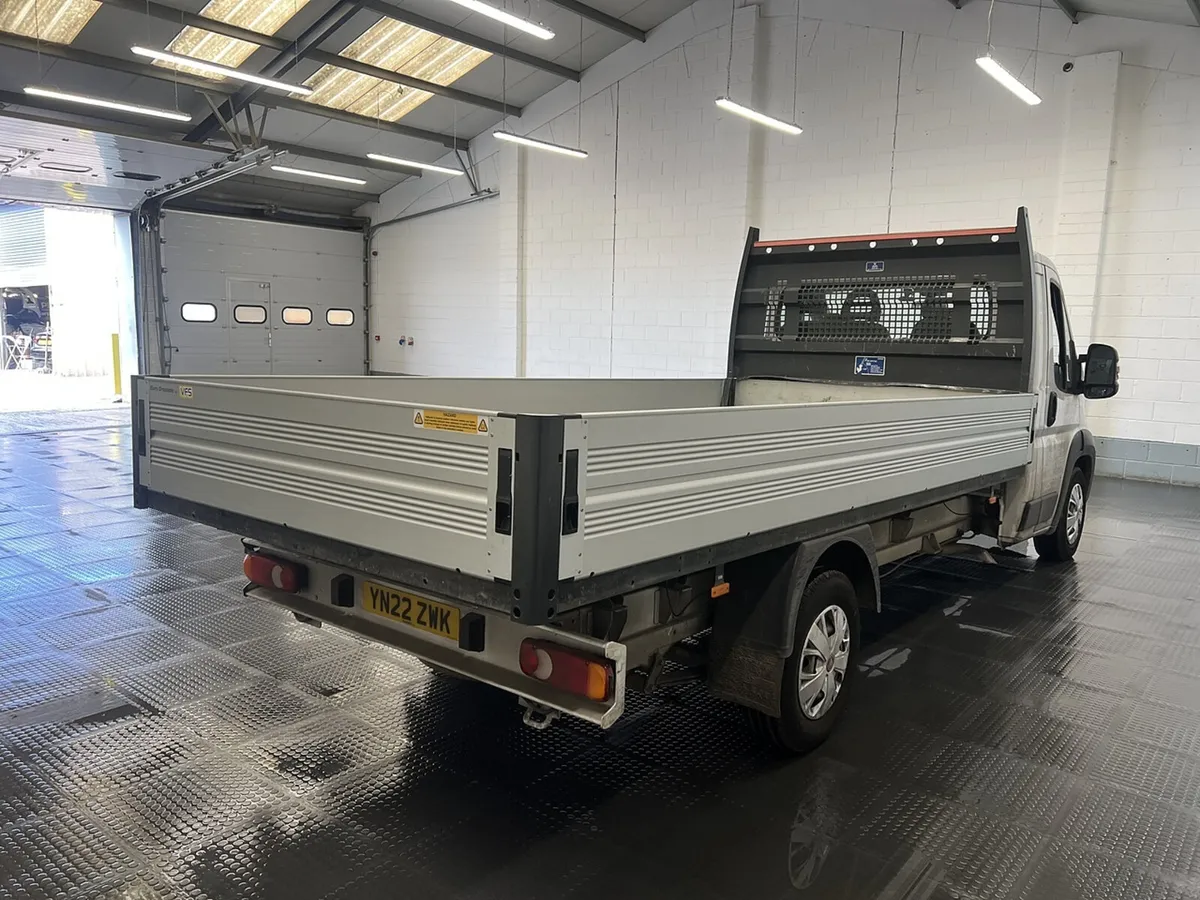 2022 Fiat Ducato Dropside Van - Image 2