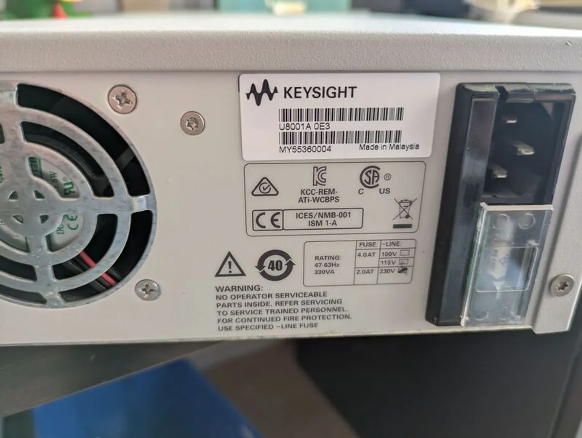 power supply 30V 3A Keysight U8001A - Image 3