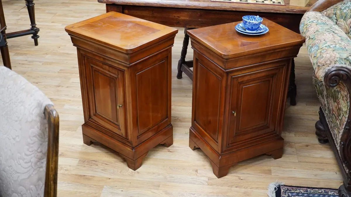 Pair of Cherry Wood Bedside Cabinets - Image 2