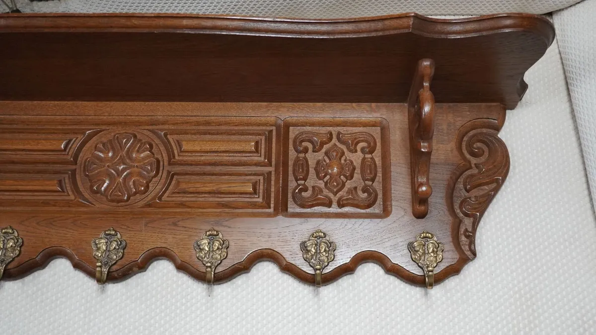 French Carved Oak Wall Coat Rack - Image 3