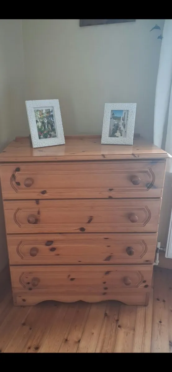 Solid Pine 4-Drawer Chest of Drawers - Image 1