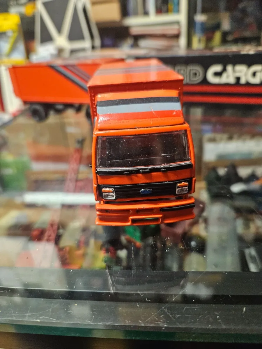 Corgi NZG Ford Cargo Truck and Trailer 1.50 - Image 1