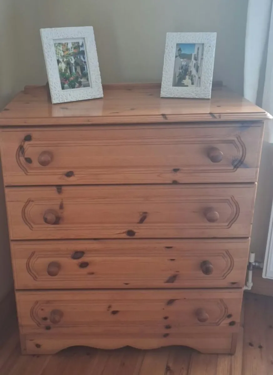 Solid Pine 4-Drawer Chest of Drawers - Image 2