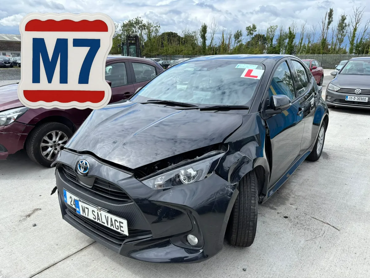 24 Yaris Luna 1.5 Hybrid 54km Starting - Image 1