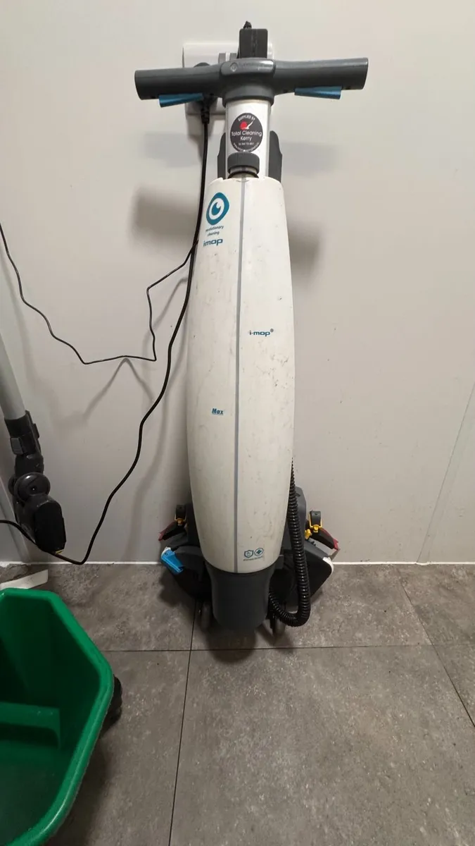 I-MOP 40 PRO SCRUBBER DRYER - Image 1