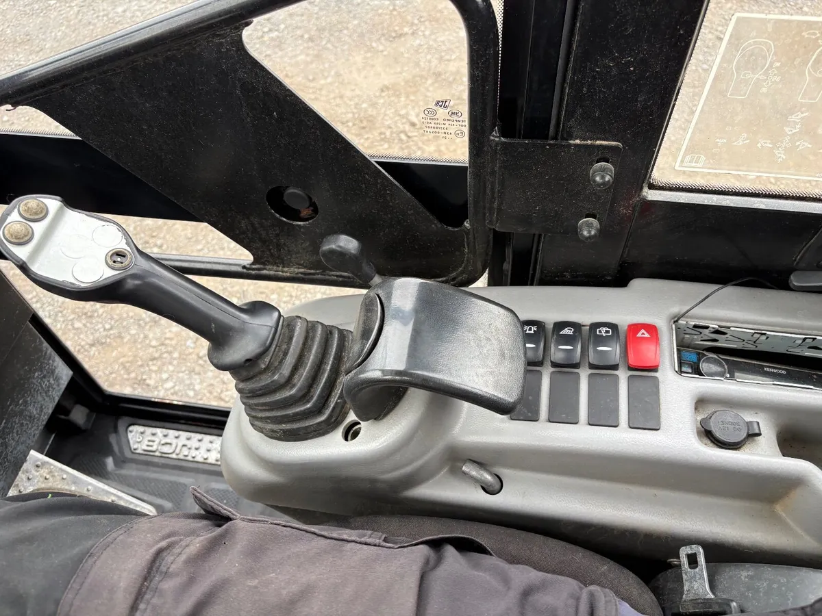 2021 JCB 403 Smart Power - Image 4