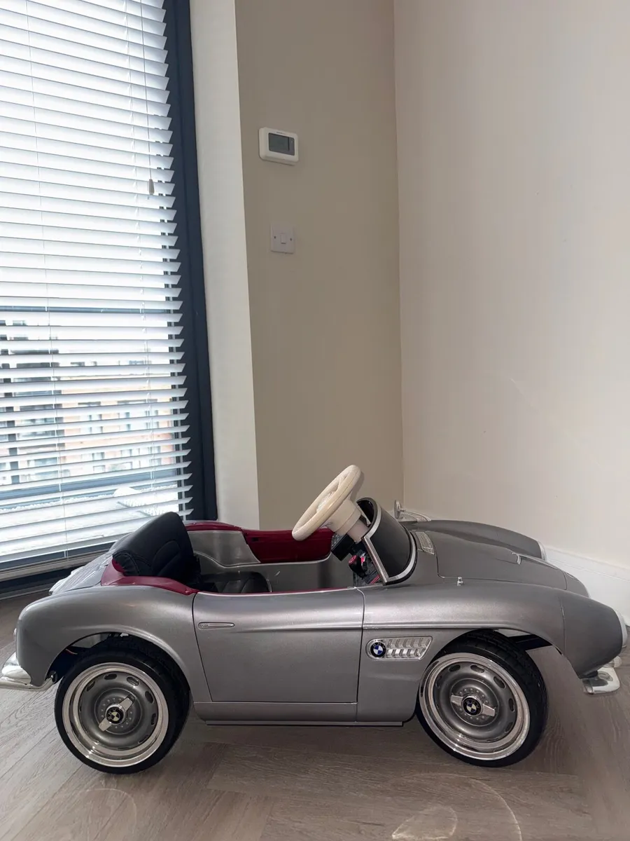 BMW 507 Kids Electric Ride On Car Silver - Remote - Image 3