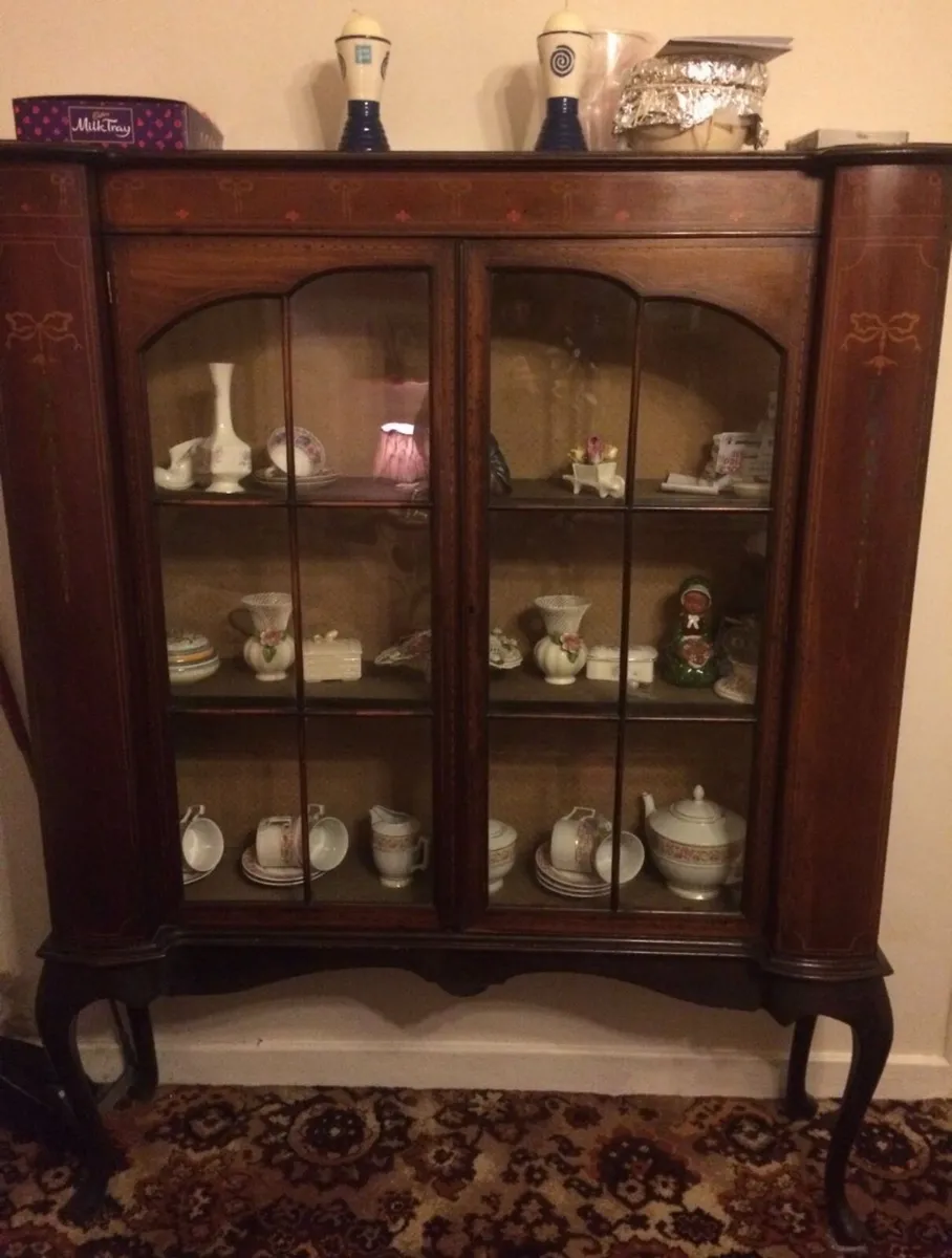 Beautiful Antique Edwardian China Display Cabinet - Image 1