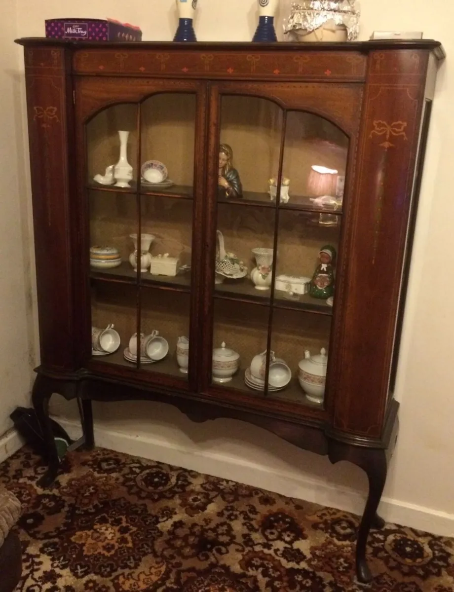 Beautiful Antique Edwardian China Display Cabinet - Image 2