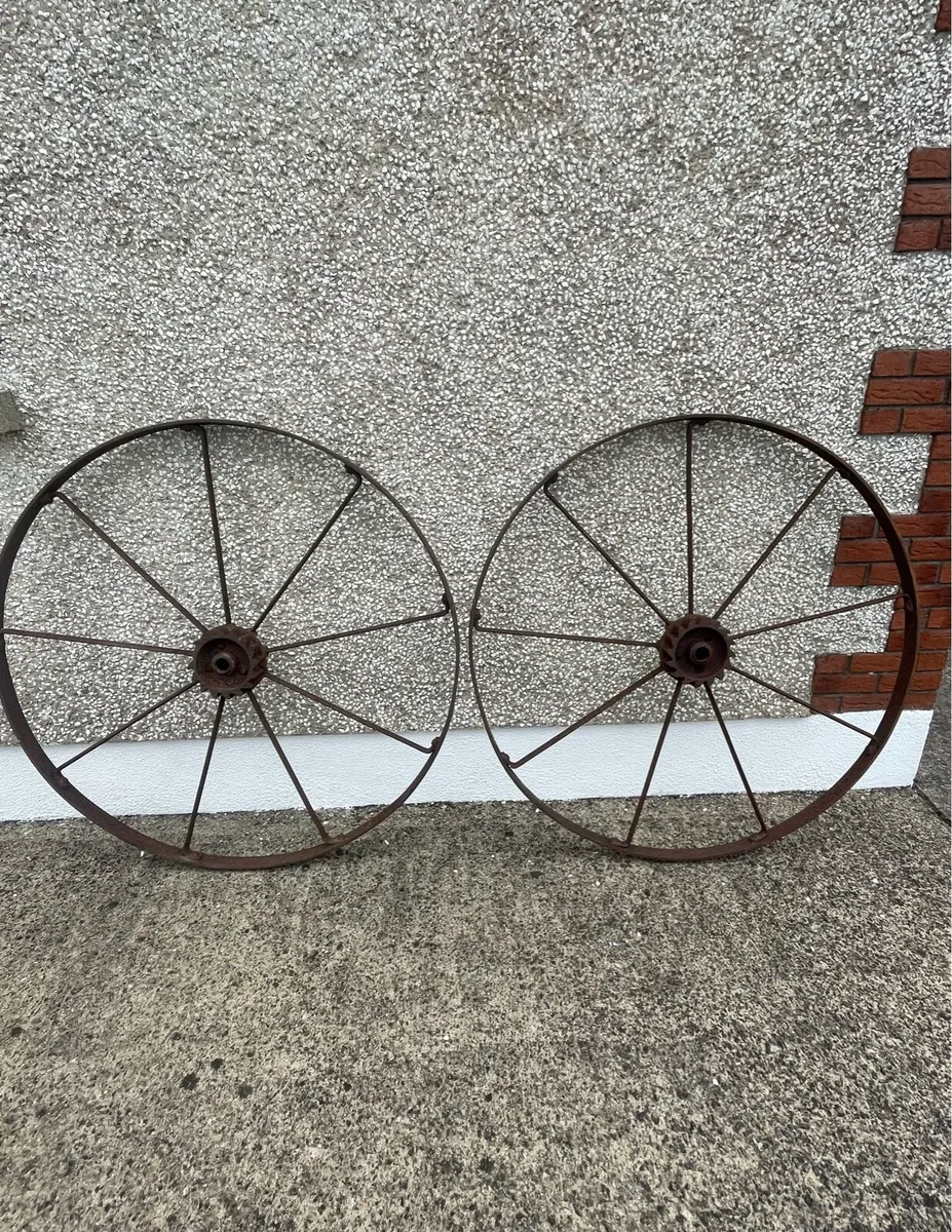 Iron wheels - Image 3