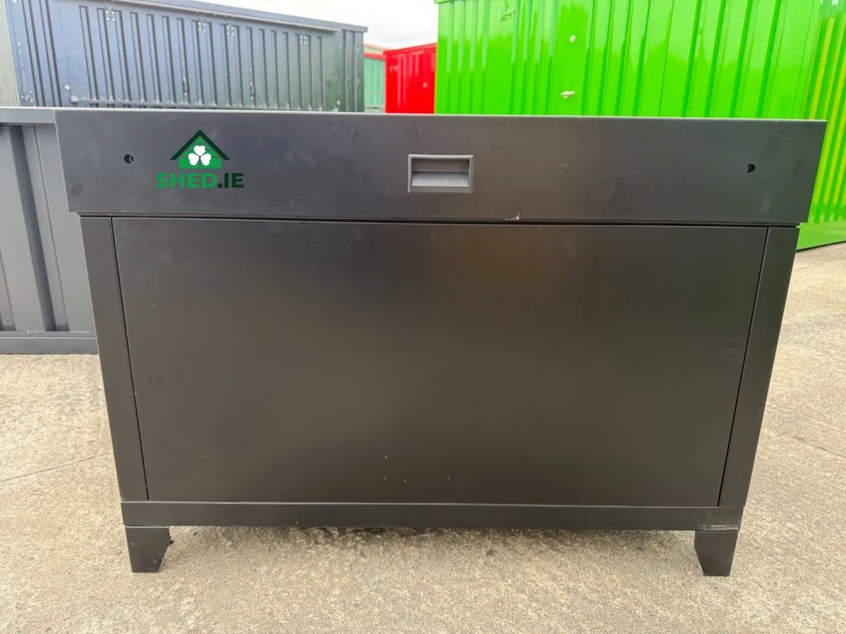 Compact Heavy-Duty Galvanised Steel CUBE Tool Box - Image 4