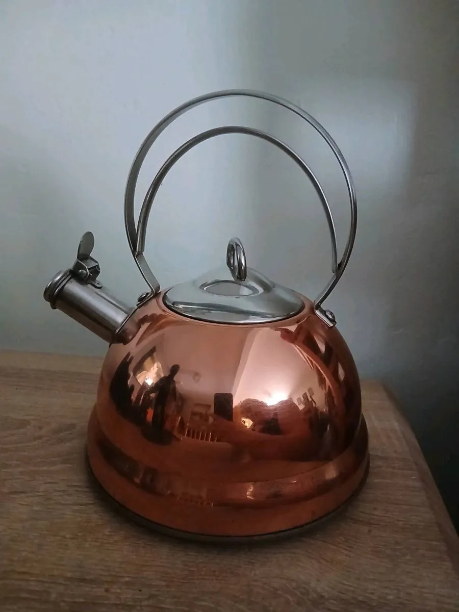 Copper whistle kettle