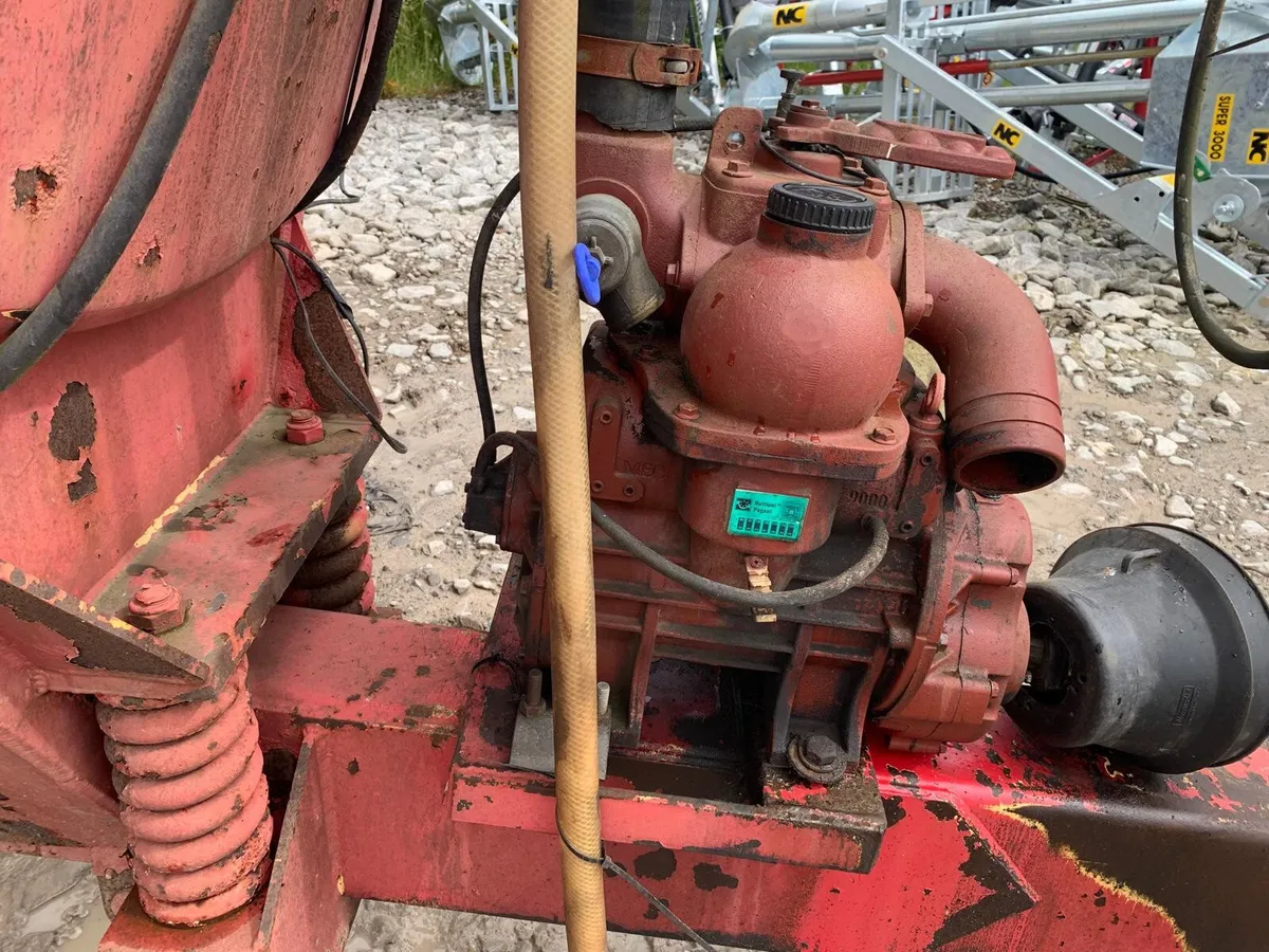 REDROCK 2050 C/W OVERHEAD FILL BOOM - Image 4