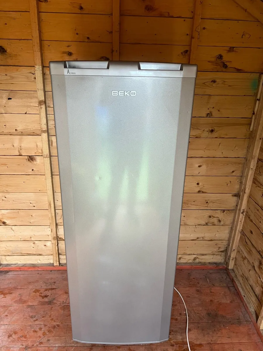 Beko larder fridge - Image 1