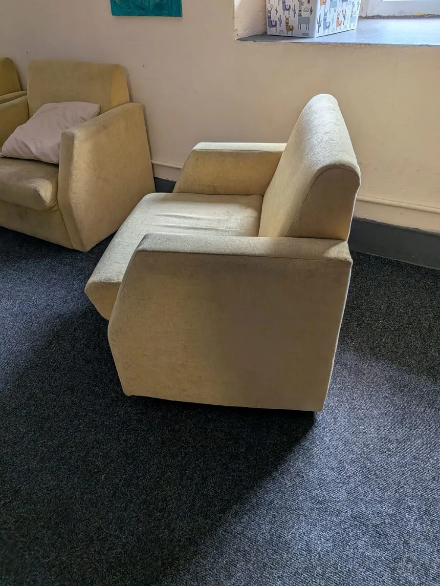 Arm chairs - Image 4