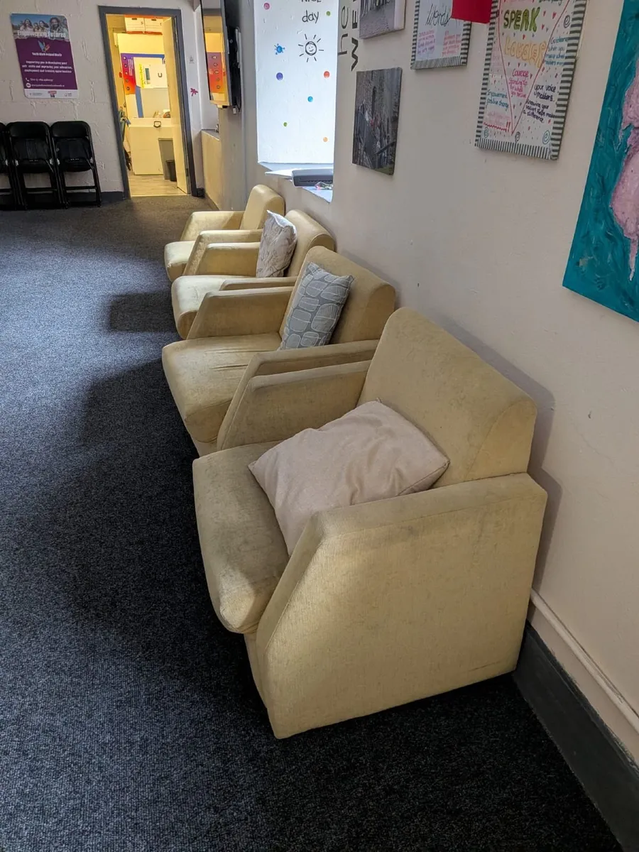 Arm chairs - Image 2