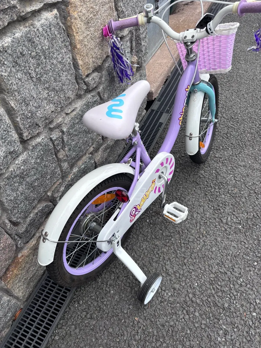 Girls bike - Image 3