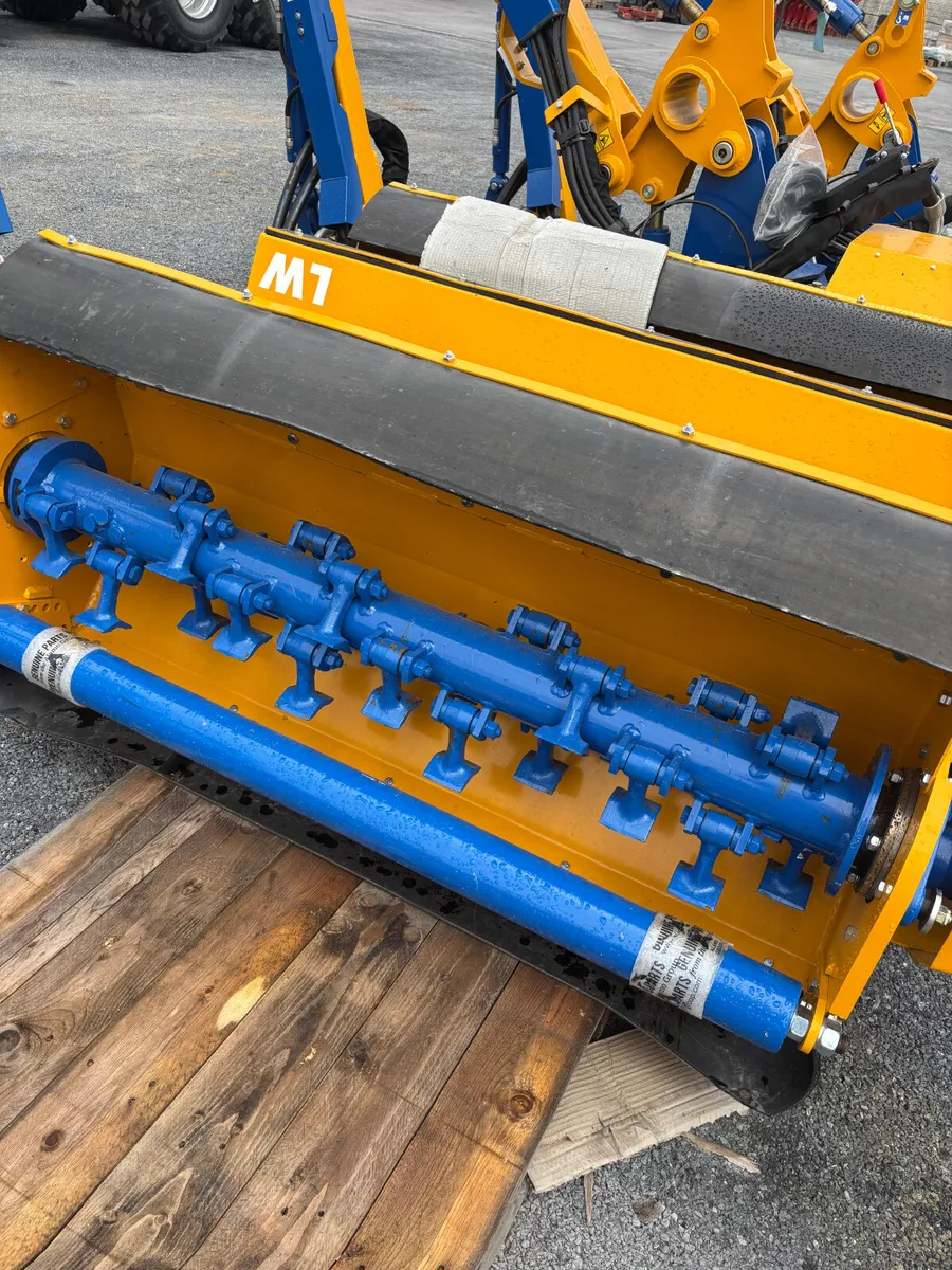 Bomford Turner Kestrel E 5.0 headgecutter - Image 4