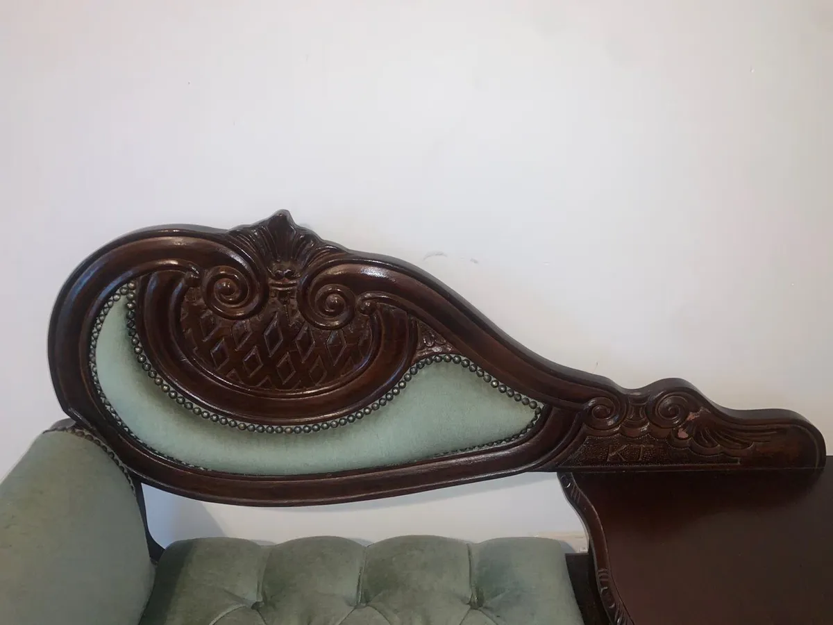 Vintage telephone chair - Image 3
