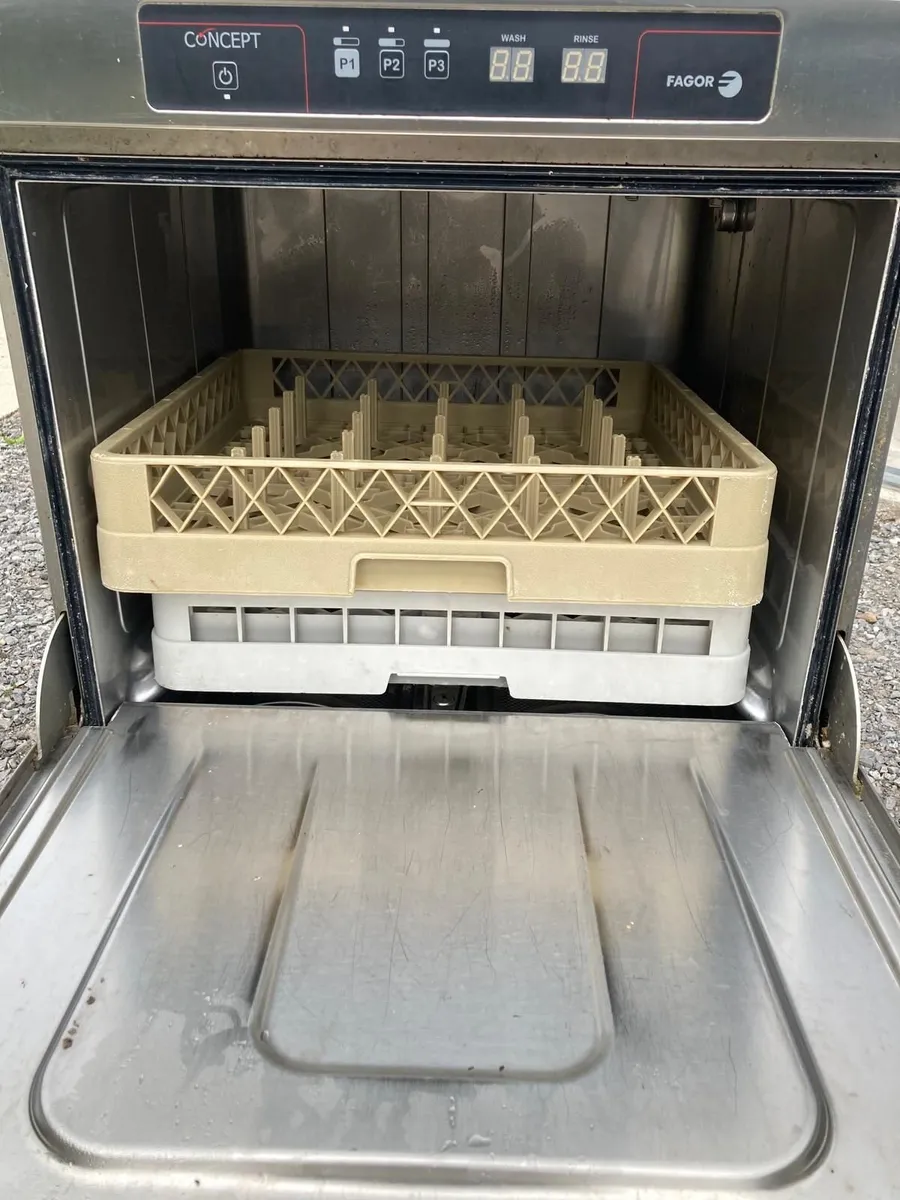 Commercial Kitchen Items - Image 4