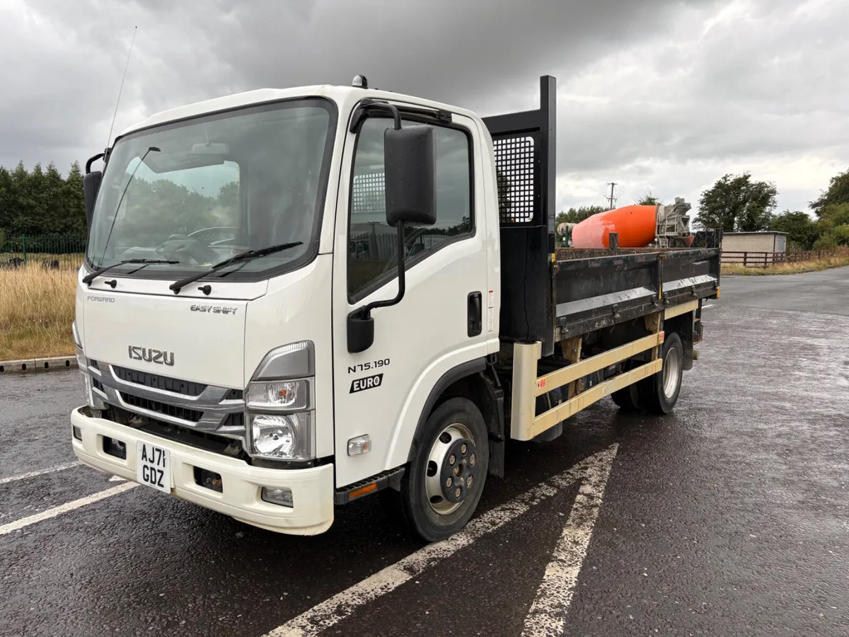 Isuzu 190 Hp Tipper - Image 3